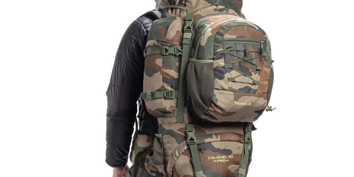 Sleep in Comfort Anywhere: Discover the Ultimate Sleeping Bag from Tripole Gears