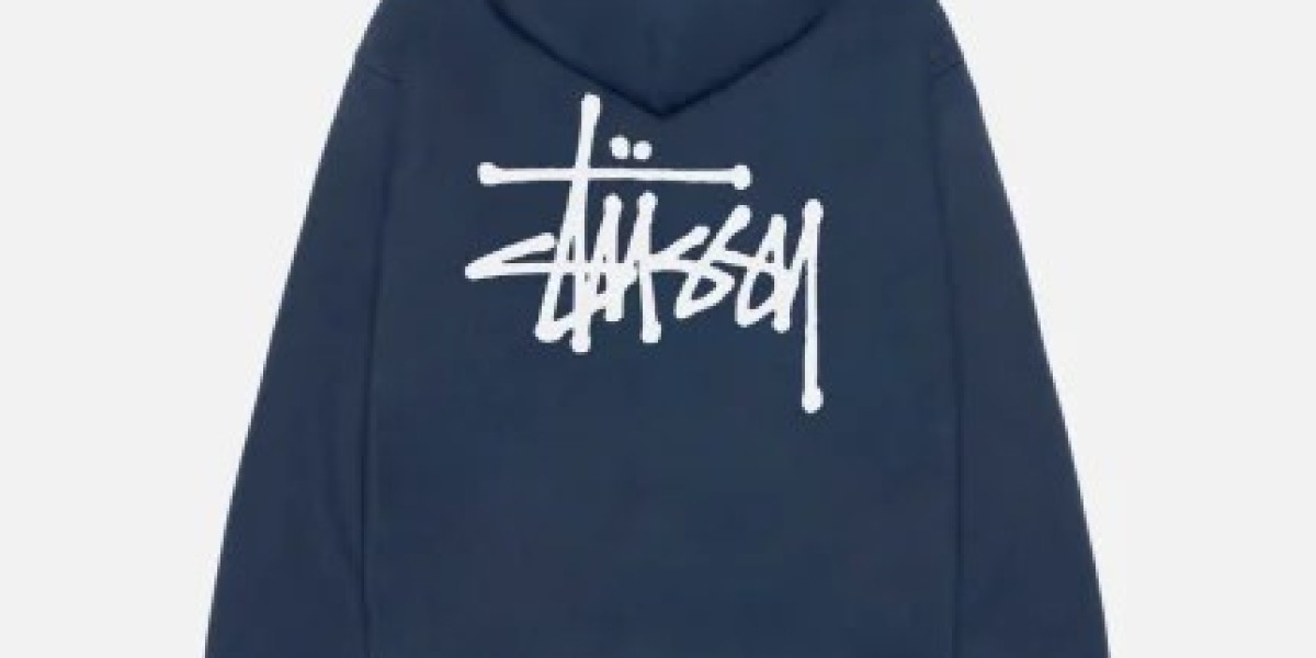 BASIC STÜSSY ZIP NAVY BLUE HOODIE – A MODERN CLASSIC THAT DEFINES STREETWEAR