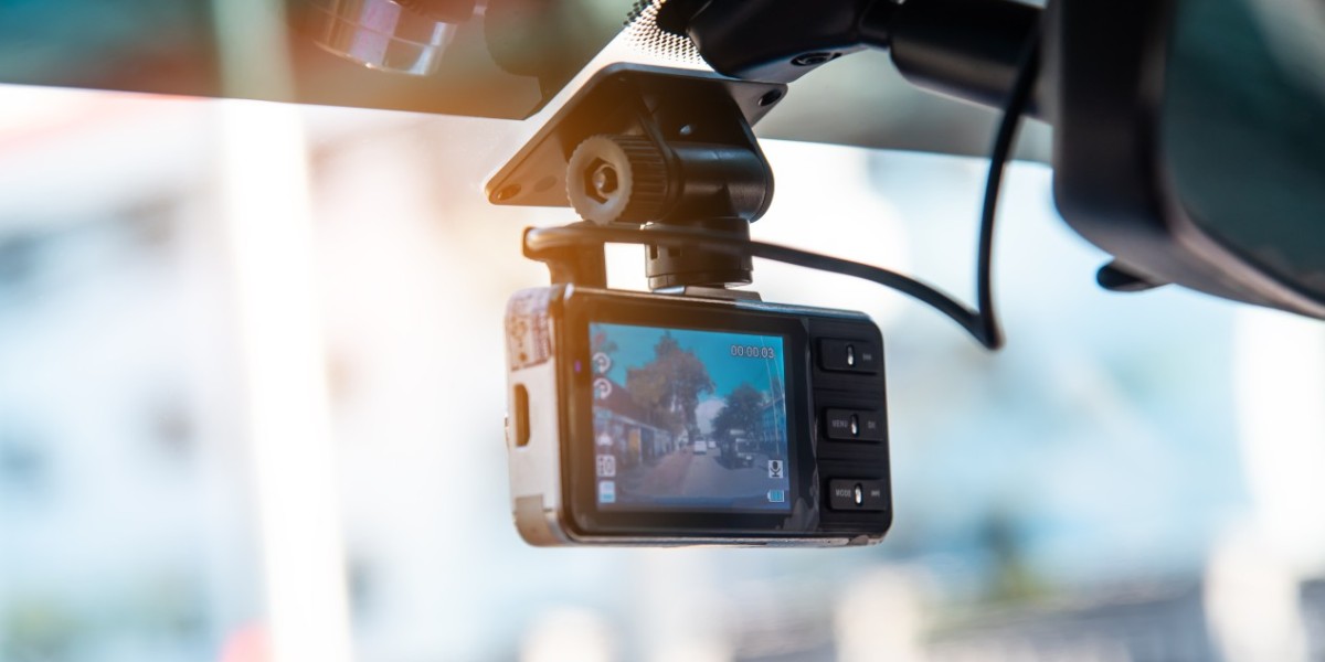 Recommended Dashcam for Long Road Trips