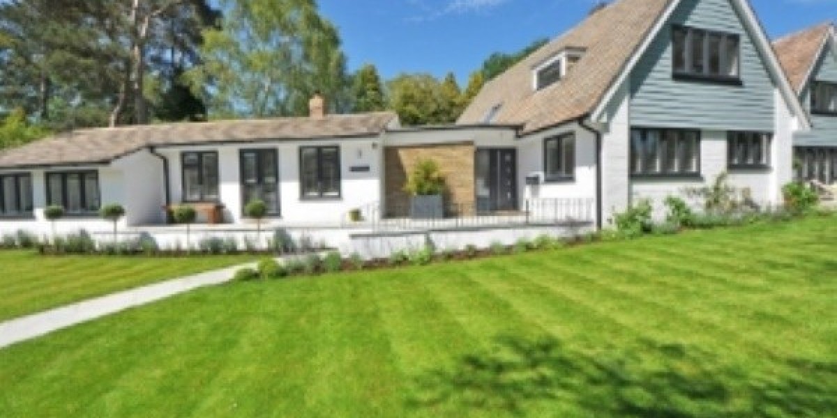 Transform Your Lawn with Professional Turf Dressing Services Atlanta by Tuxedo Lawns