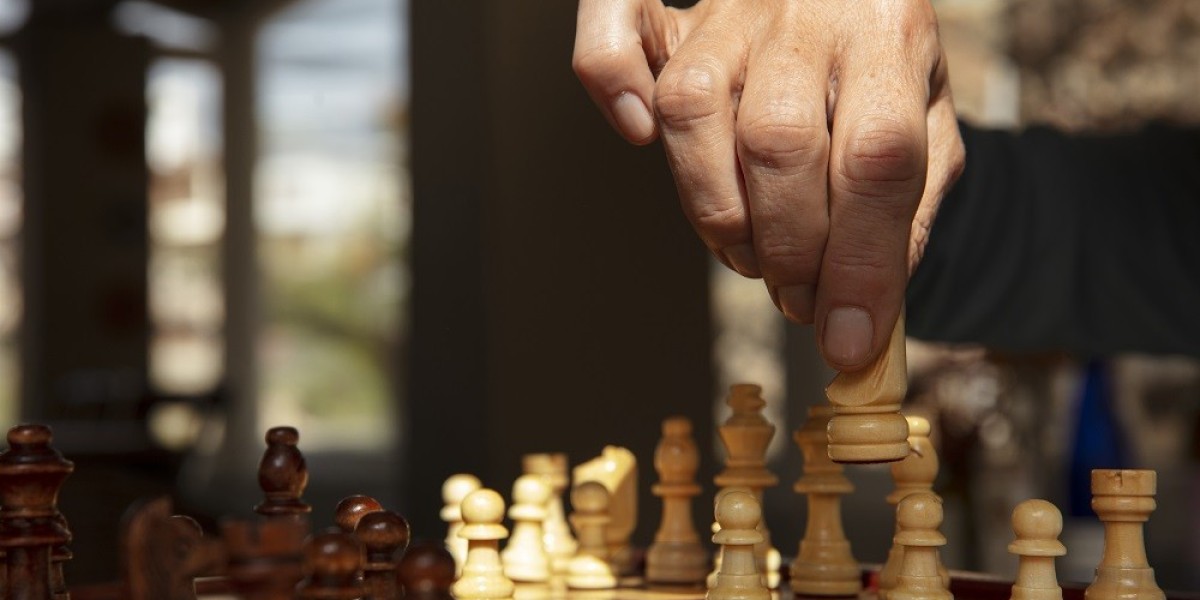 Looking for Real Improvement? How to Choose the Best Online Chess Coaching in 2025