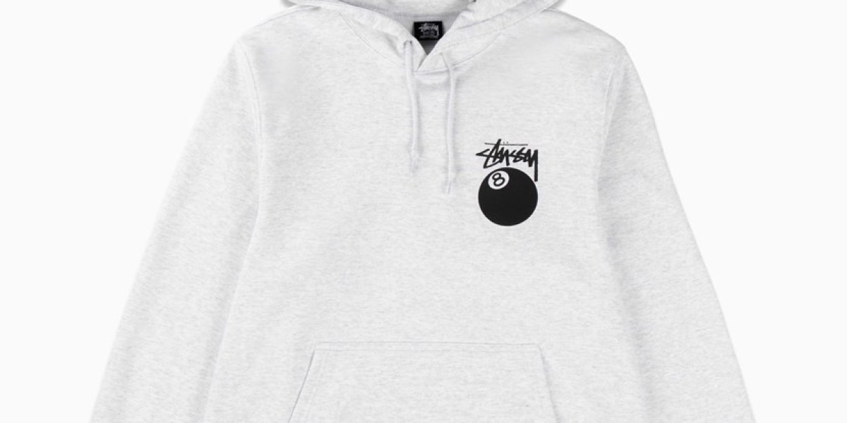 Stussy Hoodie A Winter Essential for Comfort and Style