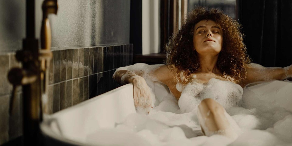 Night Partner – Premium Chennai Escorts for Classy, Comforting & Elite Companionship