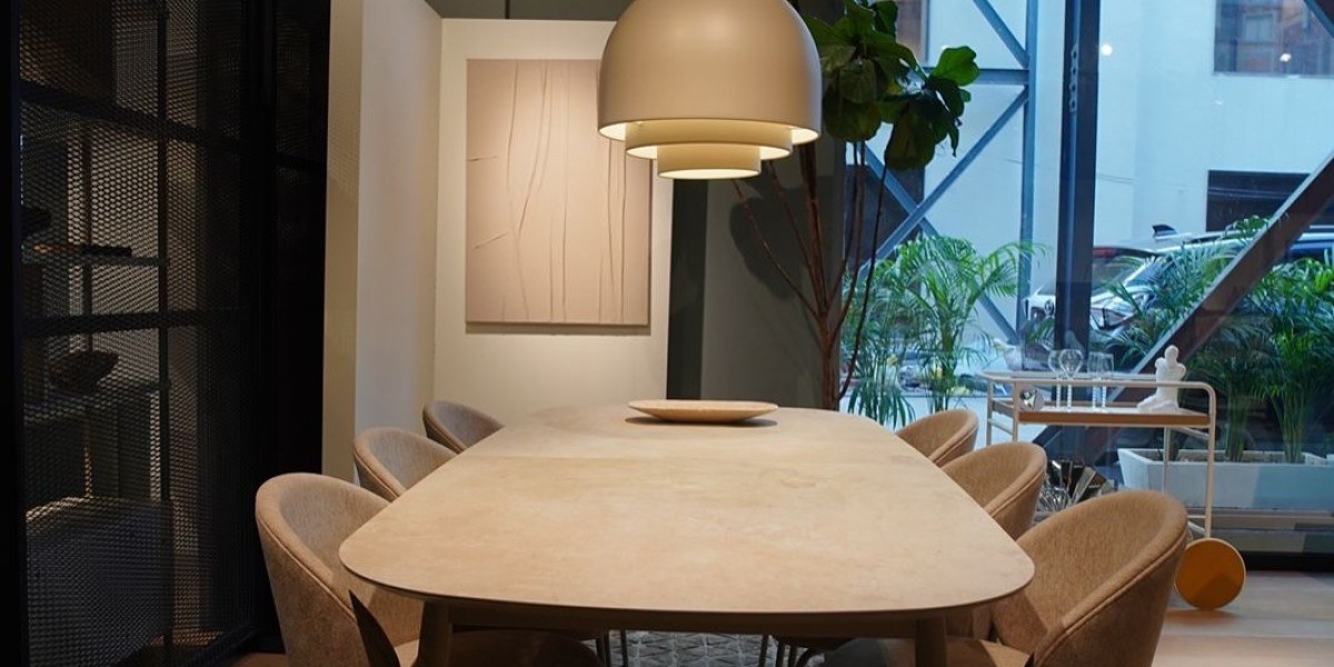 Luxury Dining Table Designs That Elevate Modern Indian Homes: A 2025 Style Guide by BoConcept