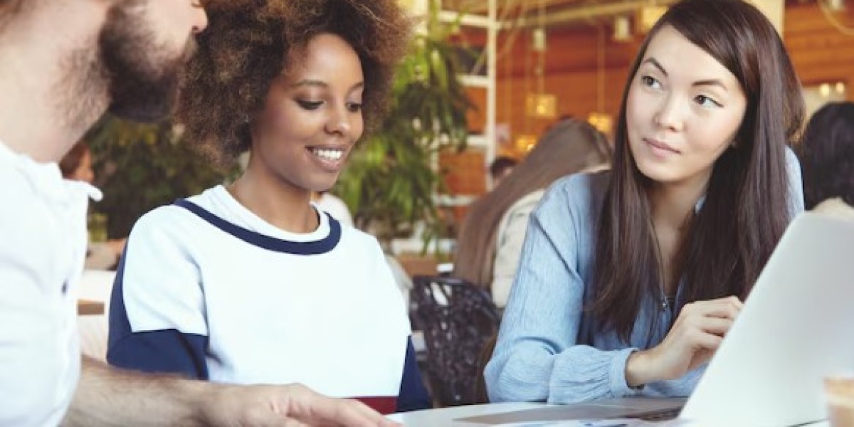 The Modern Professional’s Shortcut to Business Mastery: Why a Mini-MBA Program Is a Smart Career Investment