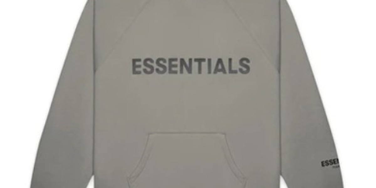 Essentials Hoodie- The Icon of Modern Streetwear