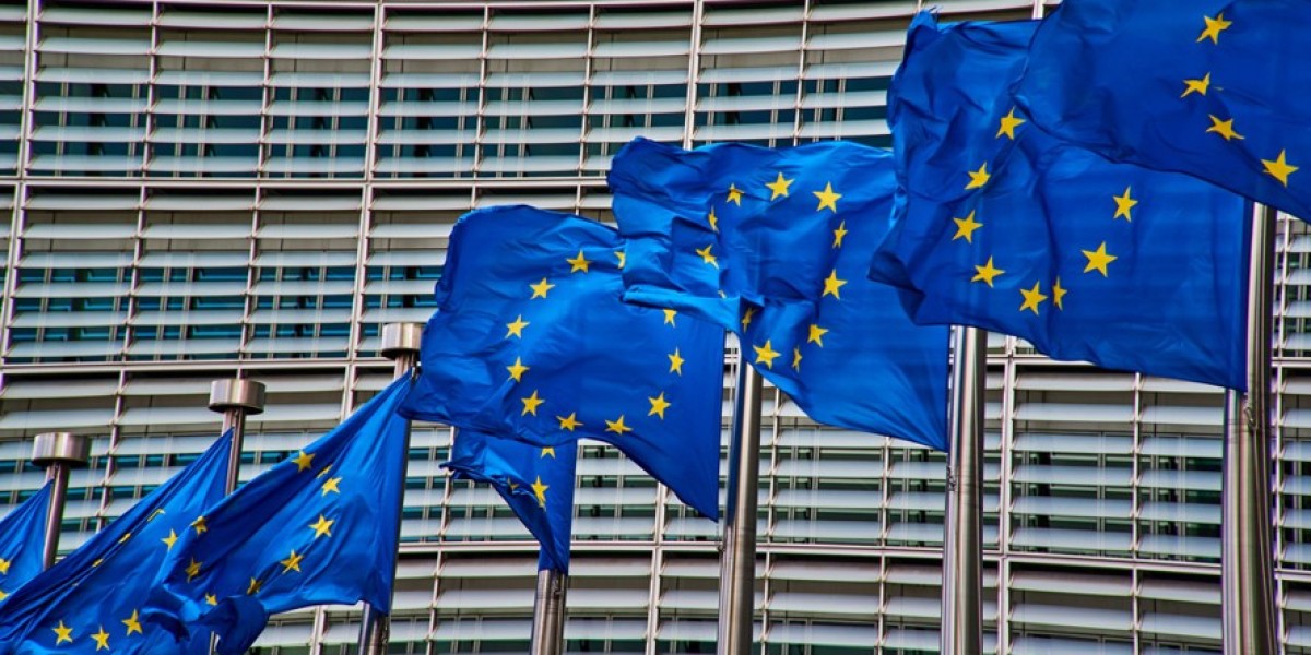 EU Social Media Ban for Under-16s: Key Updates