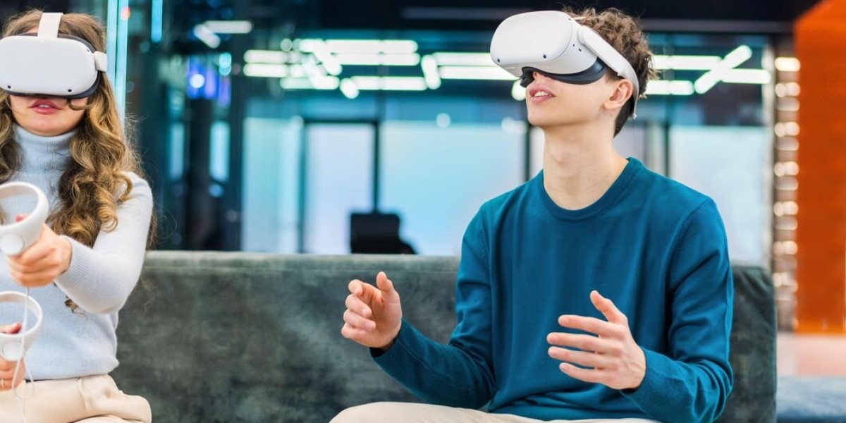 VR in Real Estate: The Complete Guide to Immersive Property Marketing