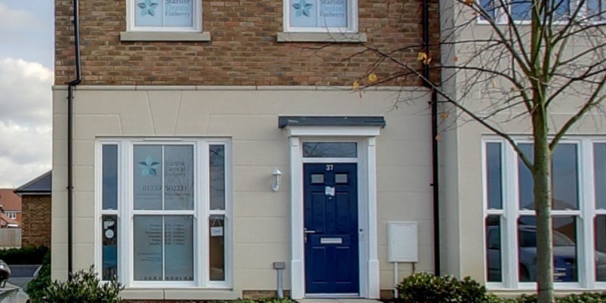 What to Expect During Your First Visit to a Dental Clinic in Ashford