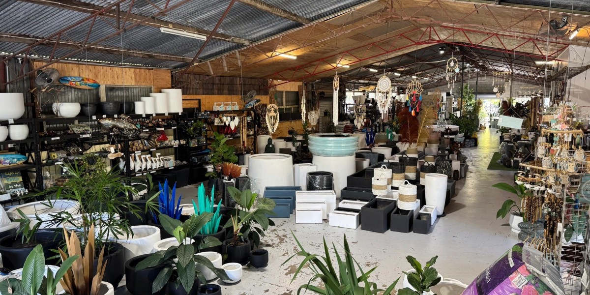 Outdoor Fire Pits: Cozy and Stylish Gatherings with Bush House Pots, Plants & Garden Decor