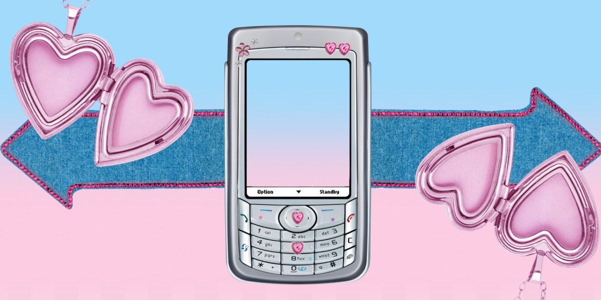 Online dating as a step towards new opportunities