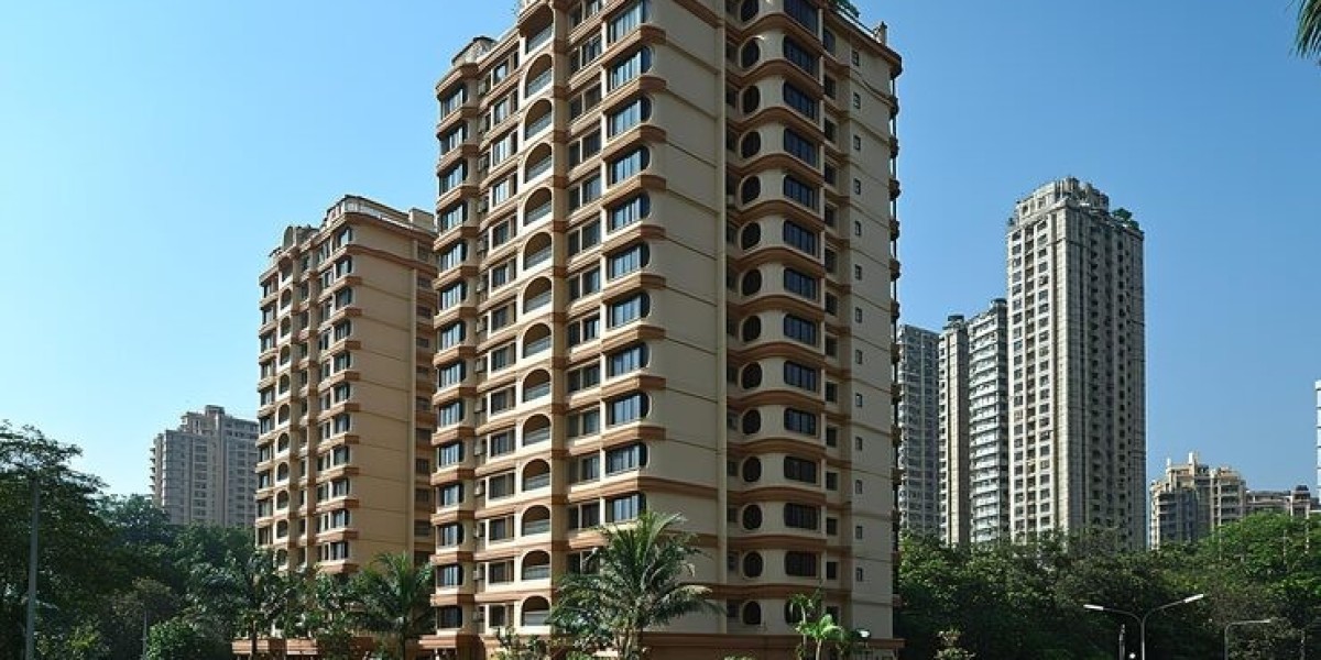 Pick Your Vibe: Rohan Square's Hustle or Ethos's Hush