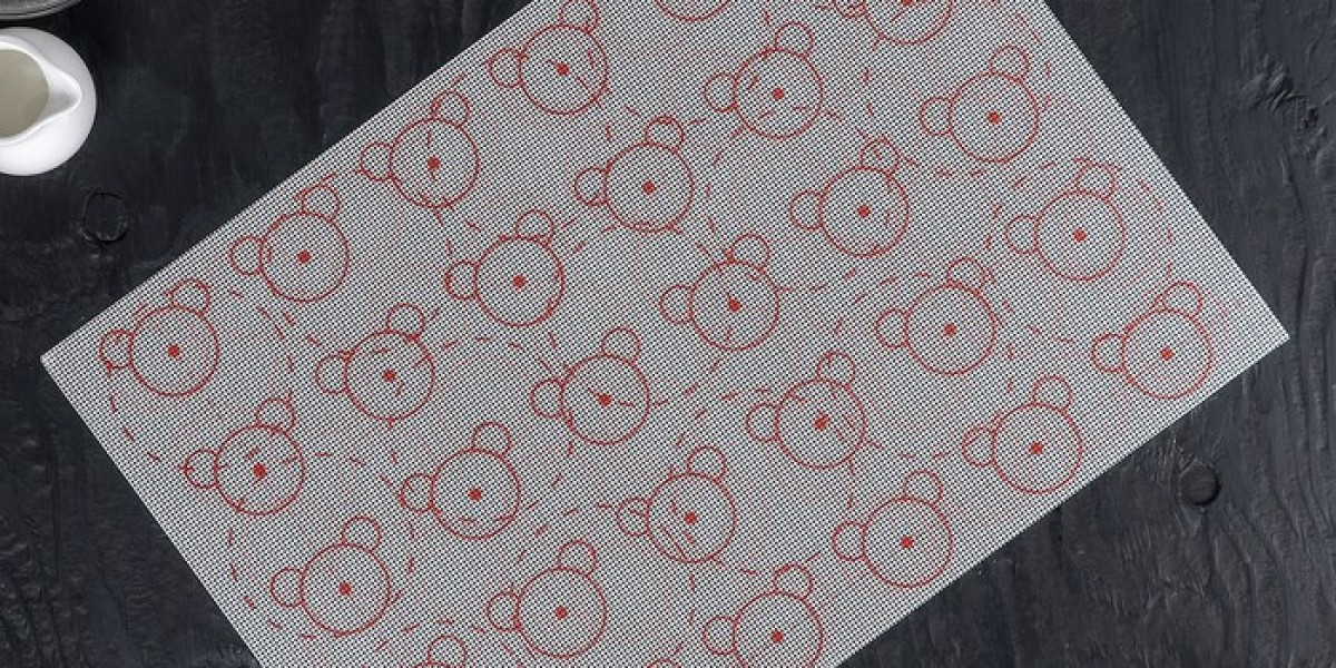 How can restaurants provide effective kids dining entertainment?