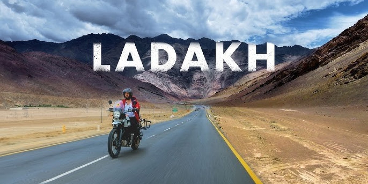 Complete Guide to Ladakh Motorcycle Tours for First-Time Riders
