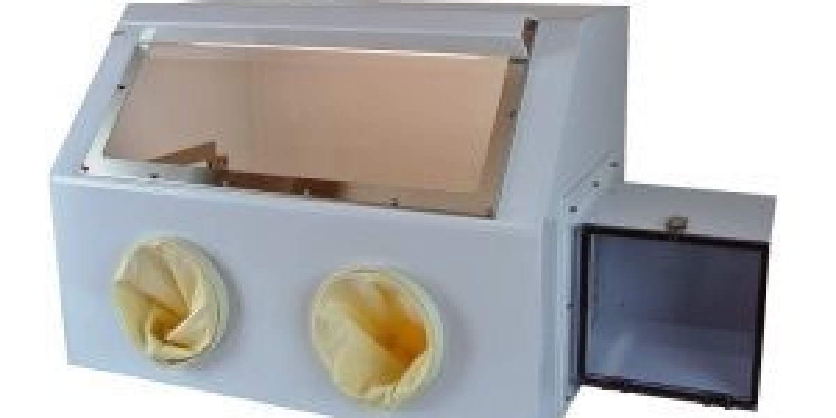 How Isolation Glove Box Systems Improve Containment Safety